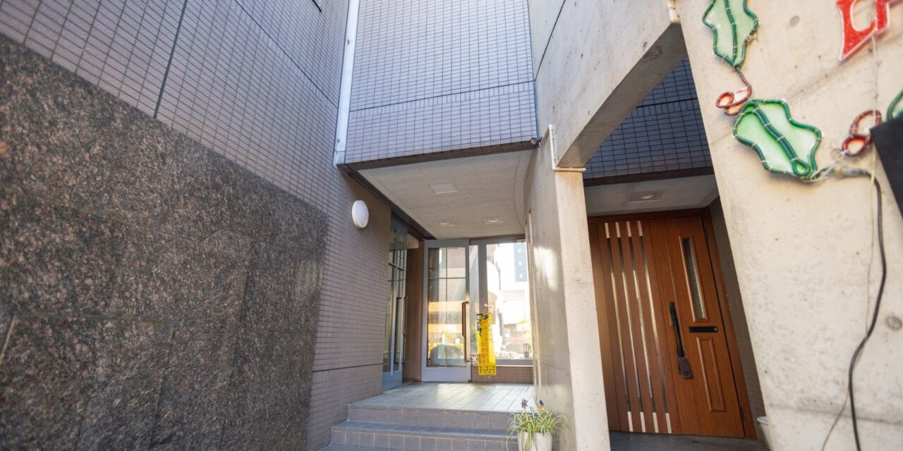 シモンヒプノセラピーサロンの入口|名古屋市名東区高社 パークサイドコート